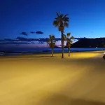 Primera Linea De Playa Con Garaje Apartman