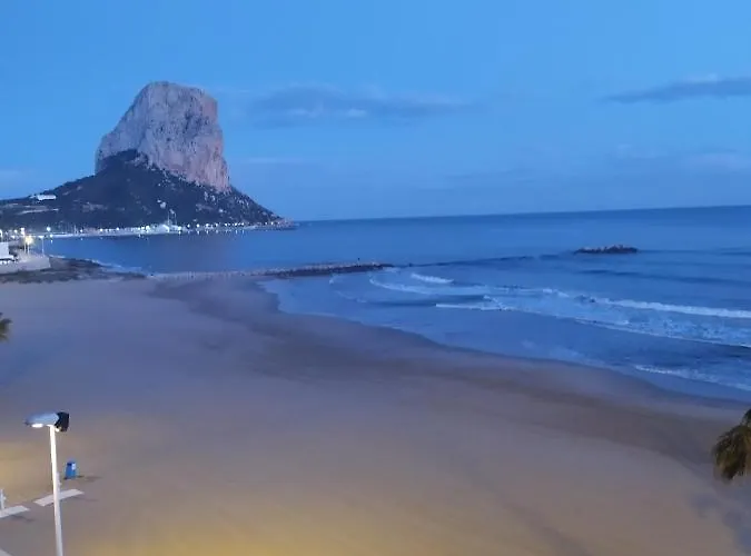 Primera Linea De Playa Con Garaje Calpe