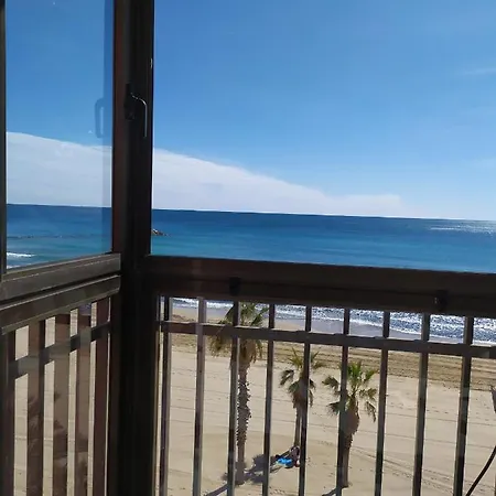 Primera Linea De Playa Con Garaje Lägenhet Calpe