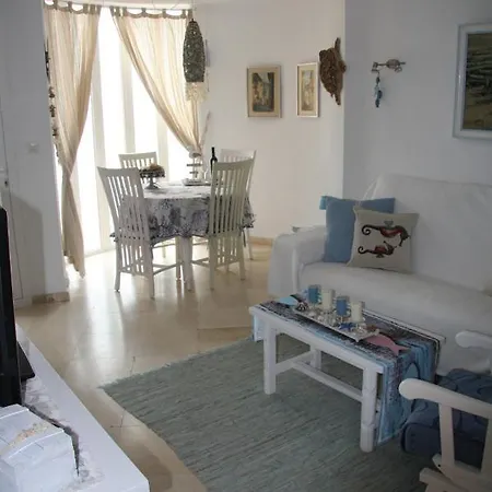 Primera Linea De Playa Con Garaje Lägenhet